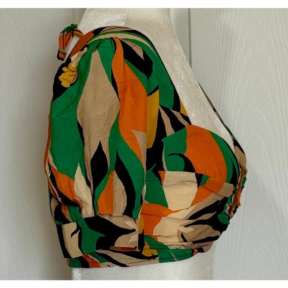 Mallory Size S Dolce Green Crop Pop. Puff sleeves elastic shirred back tie neck - Picture 2 of 6